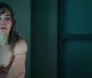 Haley Lu Richardson nude - Five Feet Apart (2019)