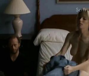 Actress with skinny body is penetrated with super-orgasm in the end in The Outer Limits